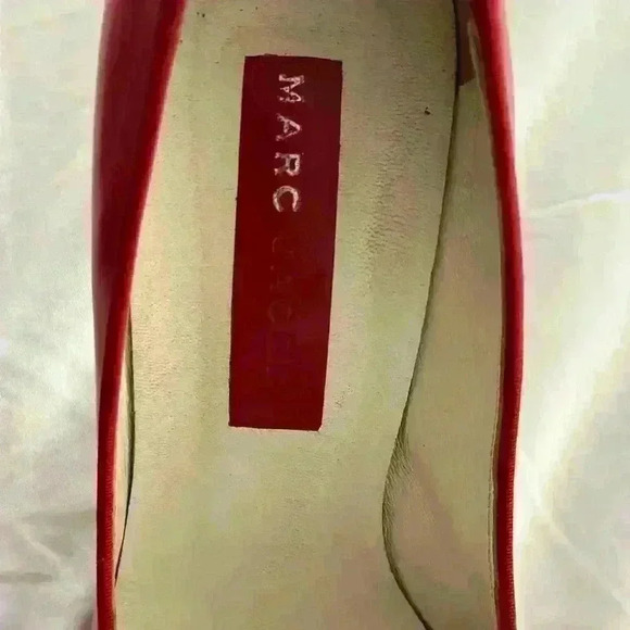 Vintage Marc Jacob Red heels in good condition Size 8.5 - Picture 9 of 9